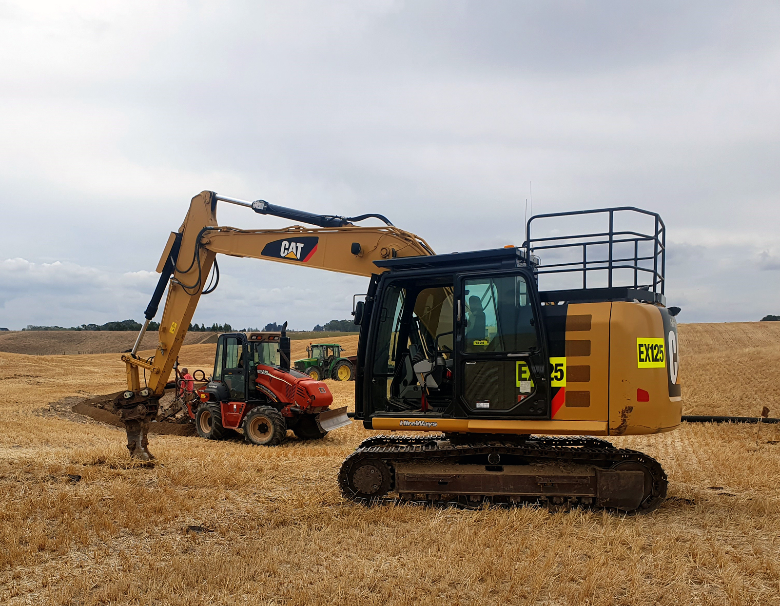 Longburn Draining Cat Digger